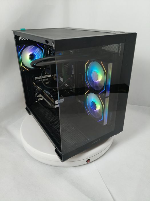 Komputer Gamingowy Ryzen 7 7800X3D,RTX 5080,32 GB,SSD,Win 11,USDT
