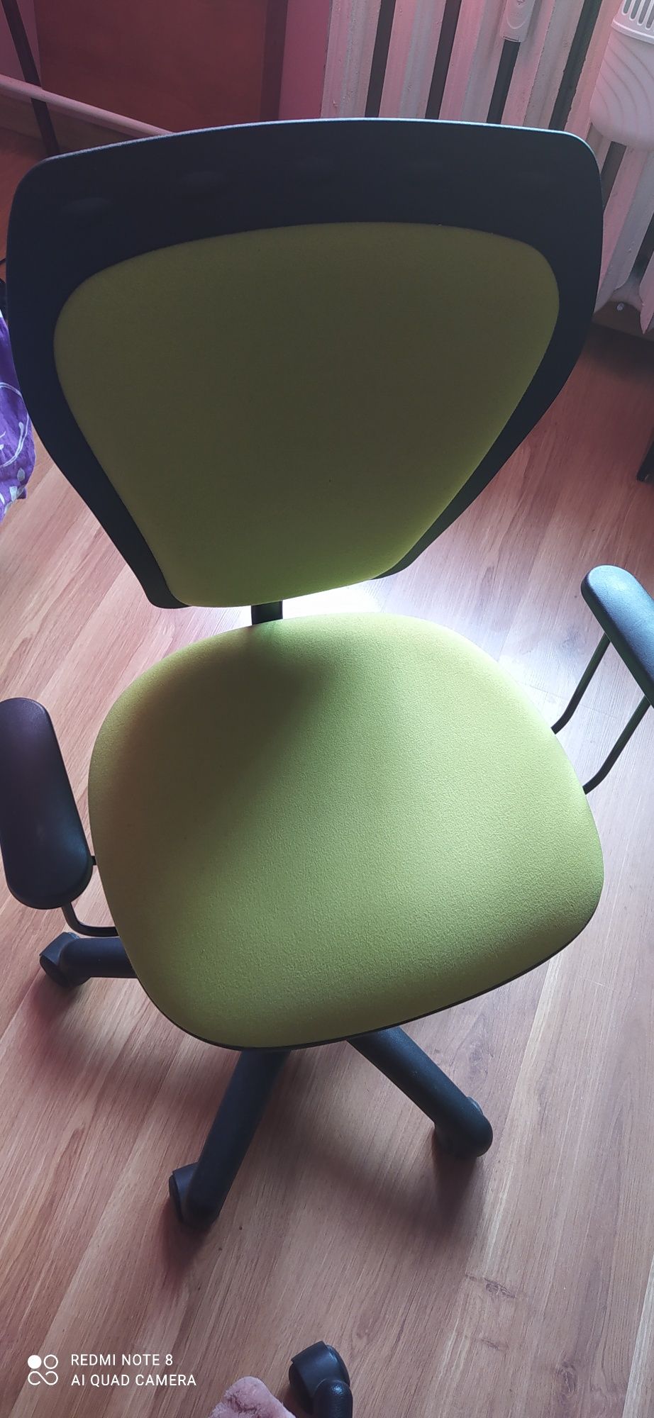 Krzesło obrotowe niebieskie zielone sprzedane.