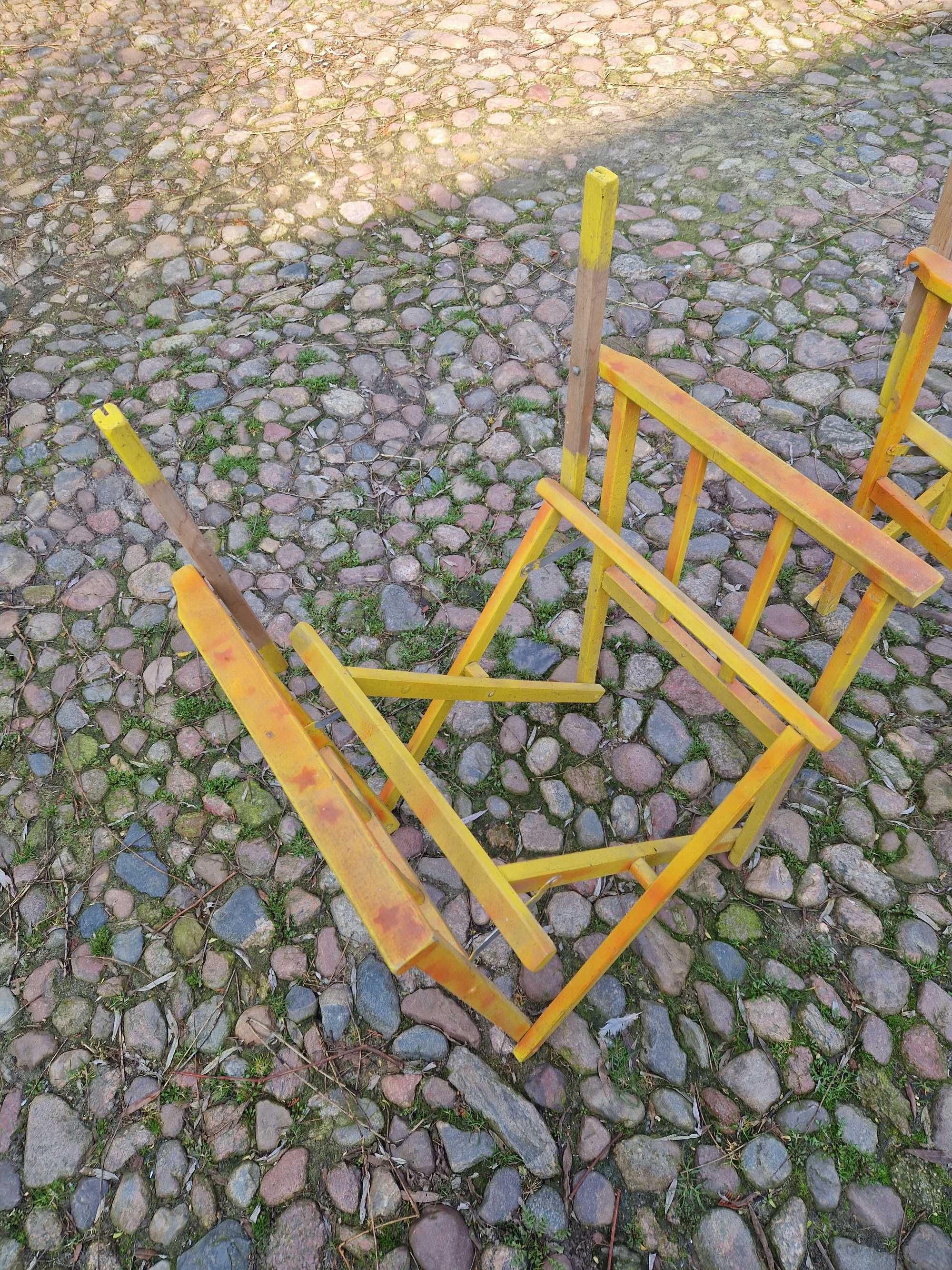 Krzesła reżyserskie, drewniane, kempingowe, retro, do wykończenia.