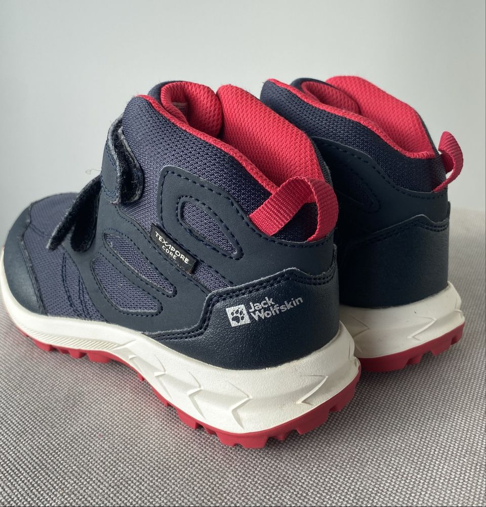 Buty Jack Wolfskin wysokie, granatowe, rozm. 32