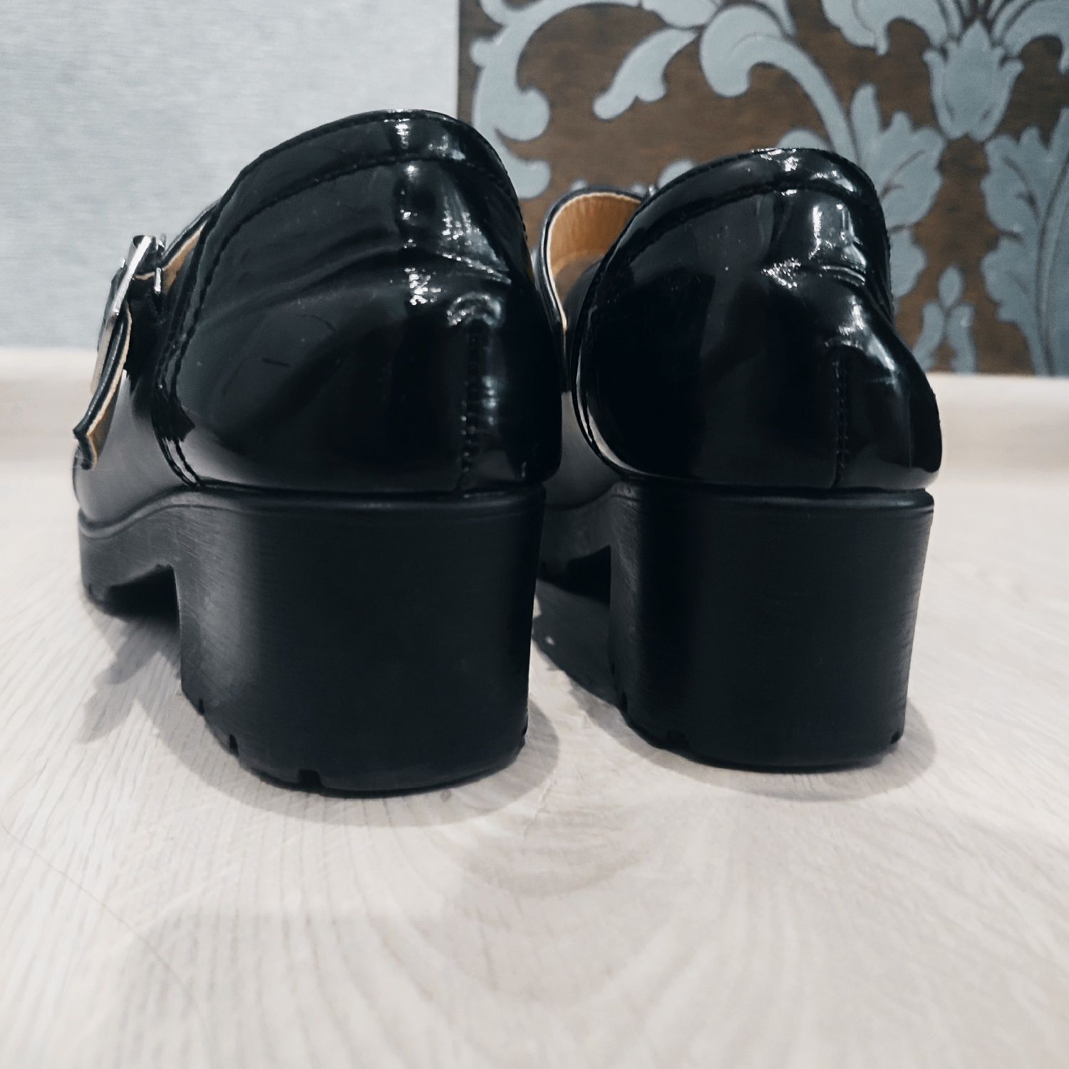 Черные туфли на девочку в школу 23 см 36 размер