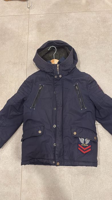Casaco 3 em 1 para menino com colete destacável da IKKS Paris. 126cms