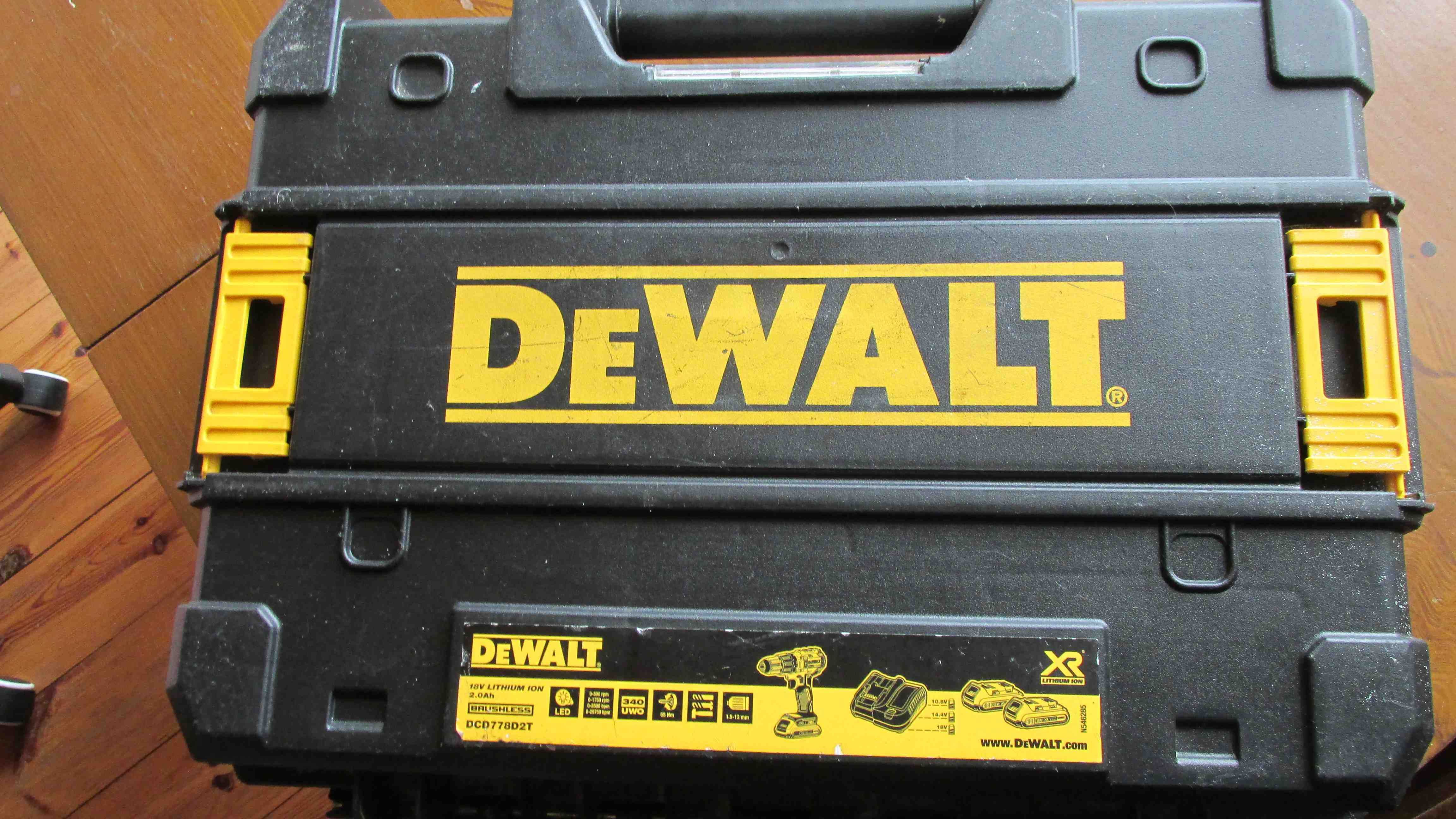 Dewalt DCD 778 18V wkrętarka profes. Bezszczotkowa Obr 500/1750 udar