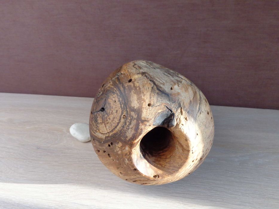 ваза з дерева подарункова