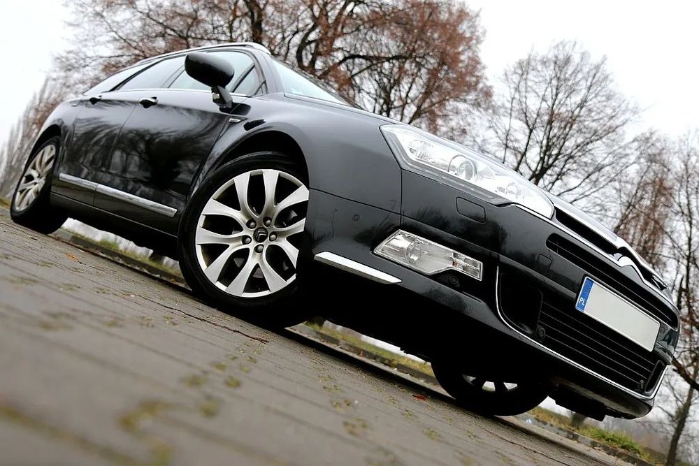 Citroën C5 C5 Exclusive HYDRActive III+ Navi DVD Xenon LED BEZWYPADEK