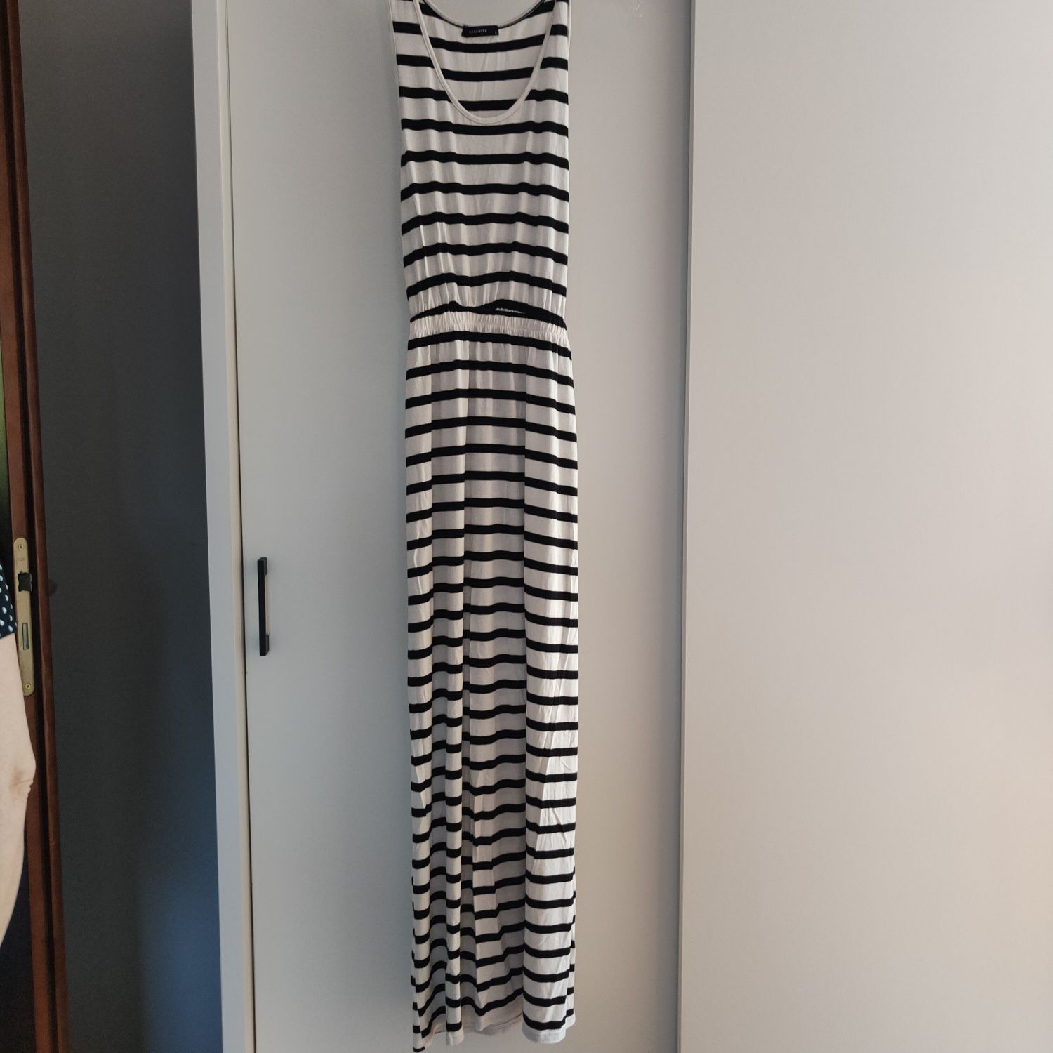 Sukienka letnia zwiewna Reserved xl