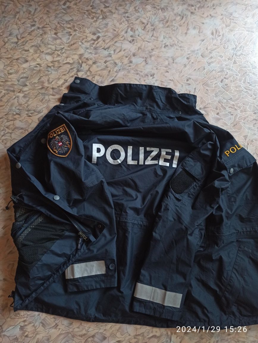 Куртка поліція Австрія дощовик