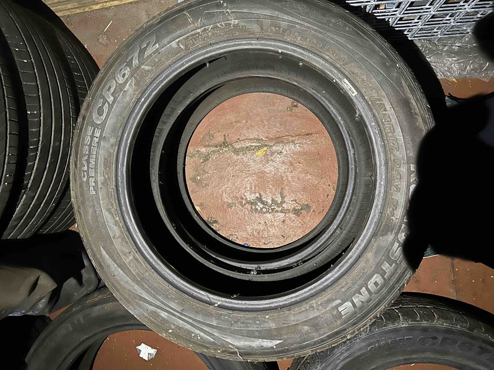 Продам резину R17 215,65