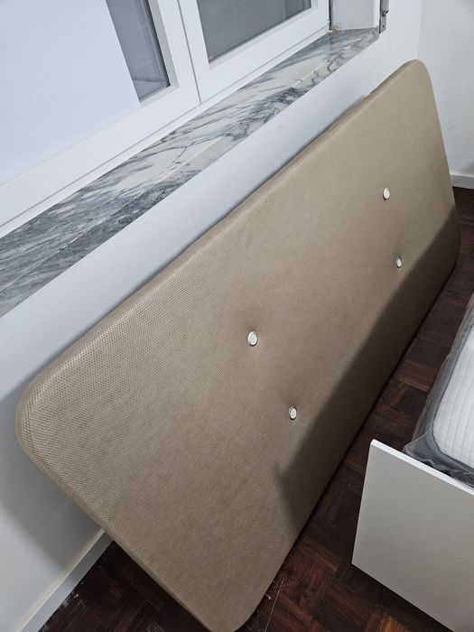Sommier solteiro 90x190cm base estofada com pés