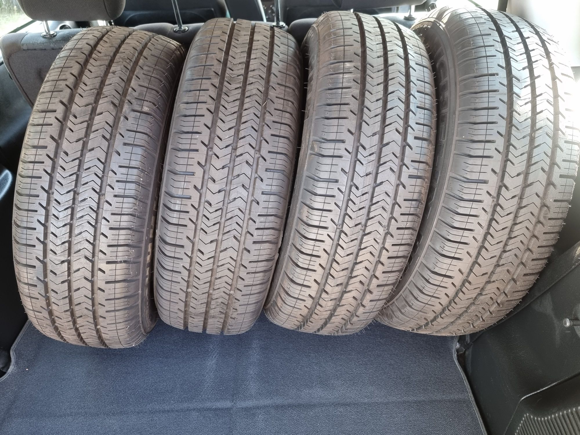 Nowe Opony Michelin Agilis51 215/65r16c