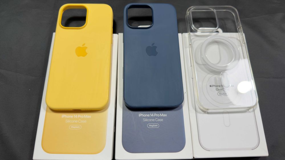 8 Capas usadas para Iphone 14 Pro Max - 5 originais 3 de aluminio.