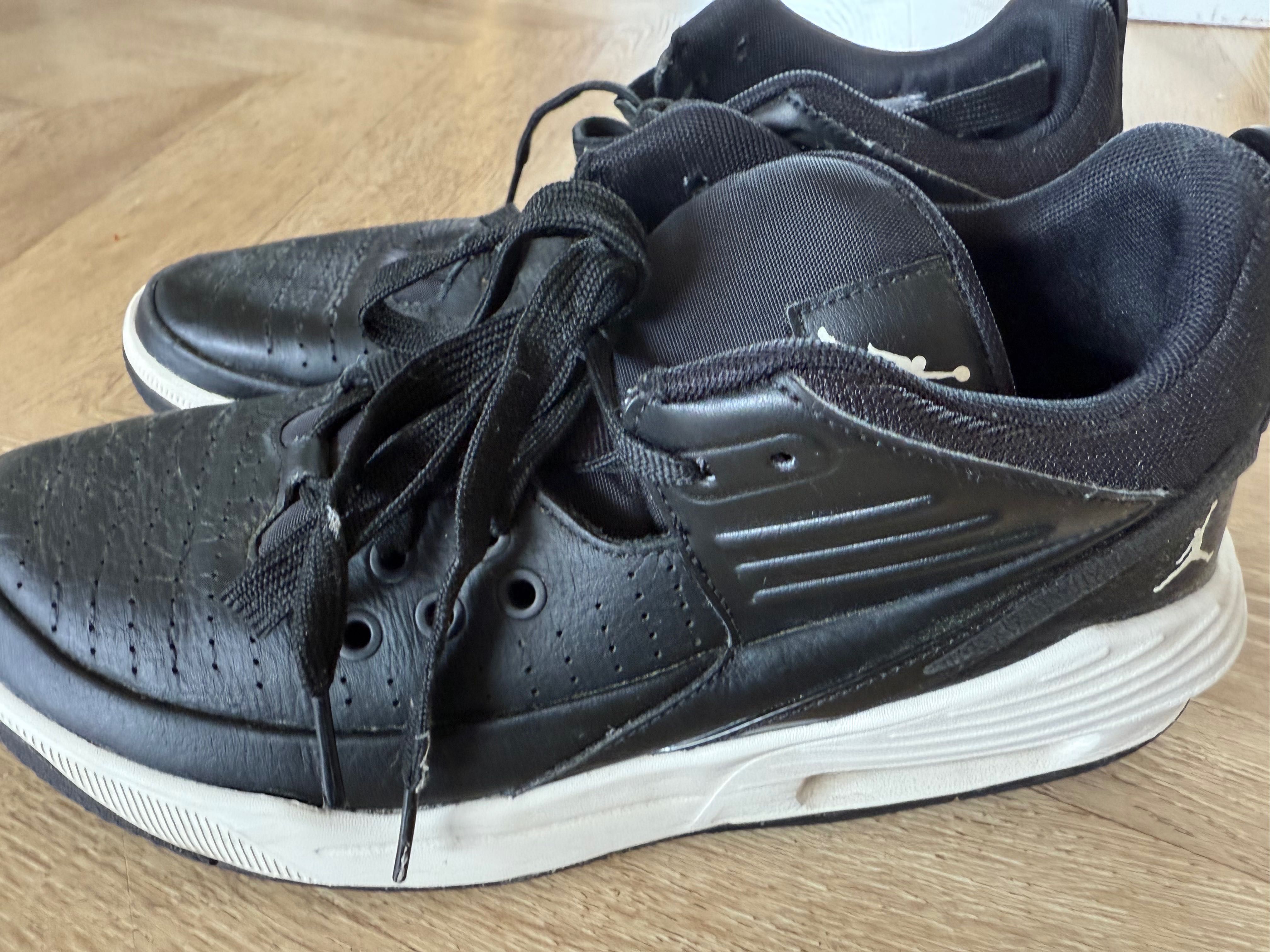 Jordan Max Aura 5