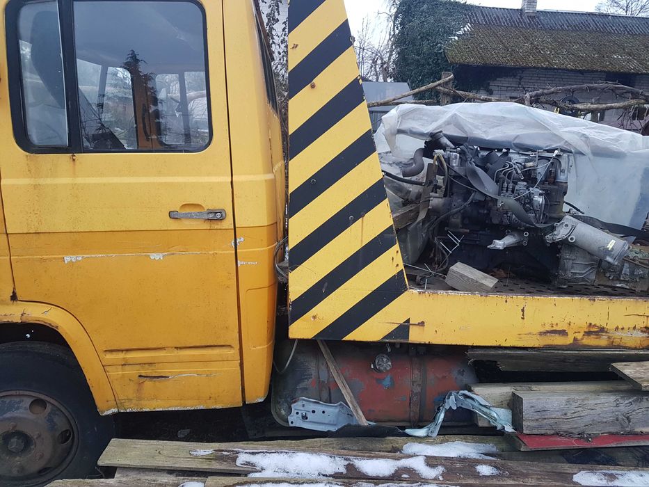 Mercedes 508, 608 części cały zestaw