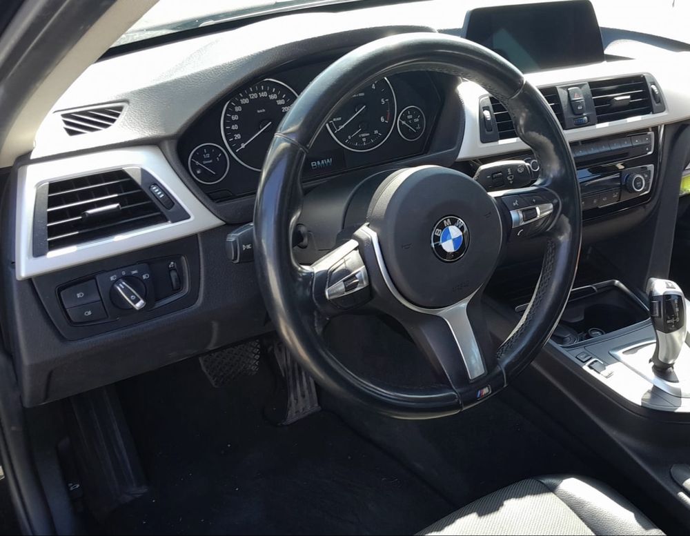 BMW 320d Auto 190cv - GPS - Leds