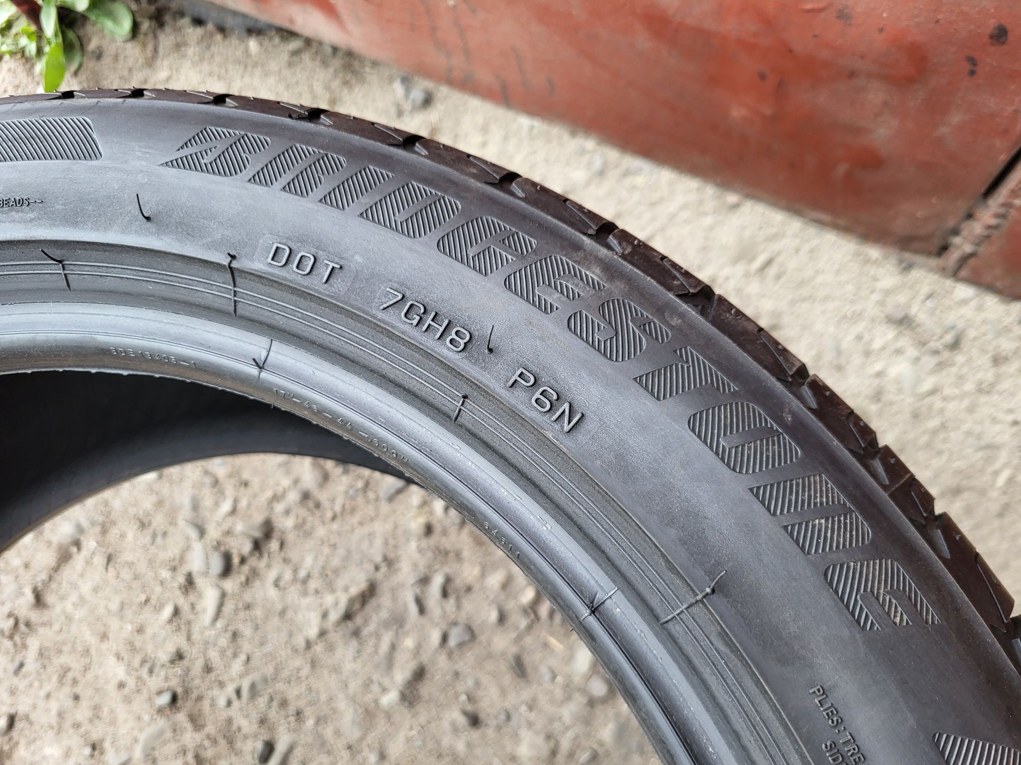 225/45/17 R17 Bridgestone Turanza T001 4шт ціна за 1шт літо шини