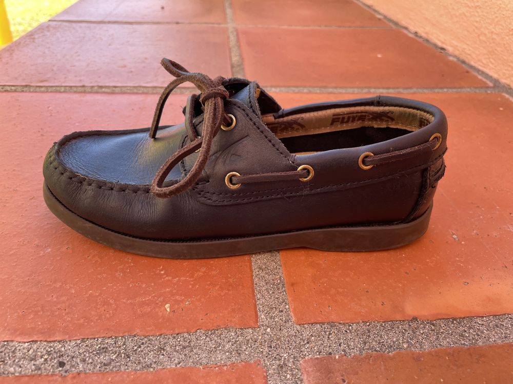 Sapatos vela de criança