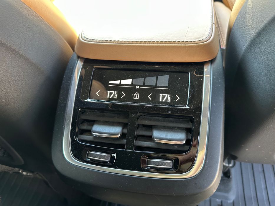 Volvo XC90 2018, T6 320 к.с., AWD, 7 місць