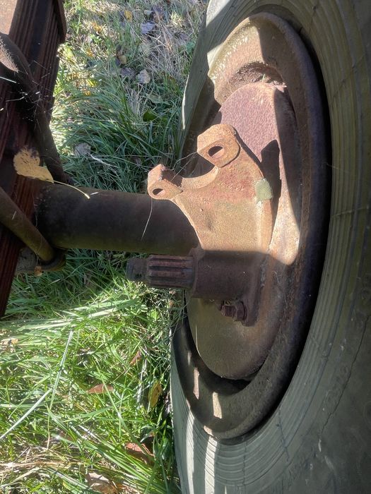 Прицеп на зіловских осях