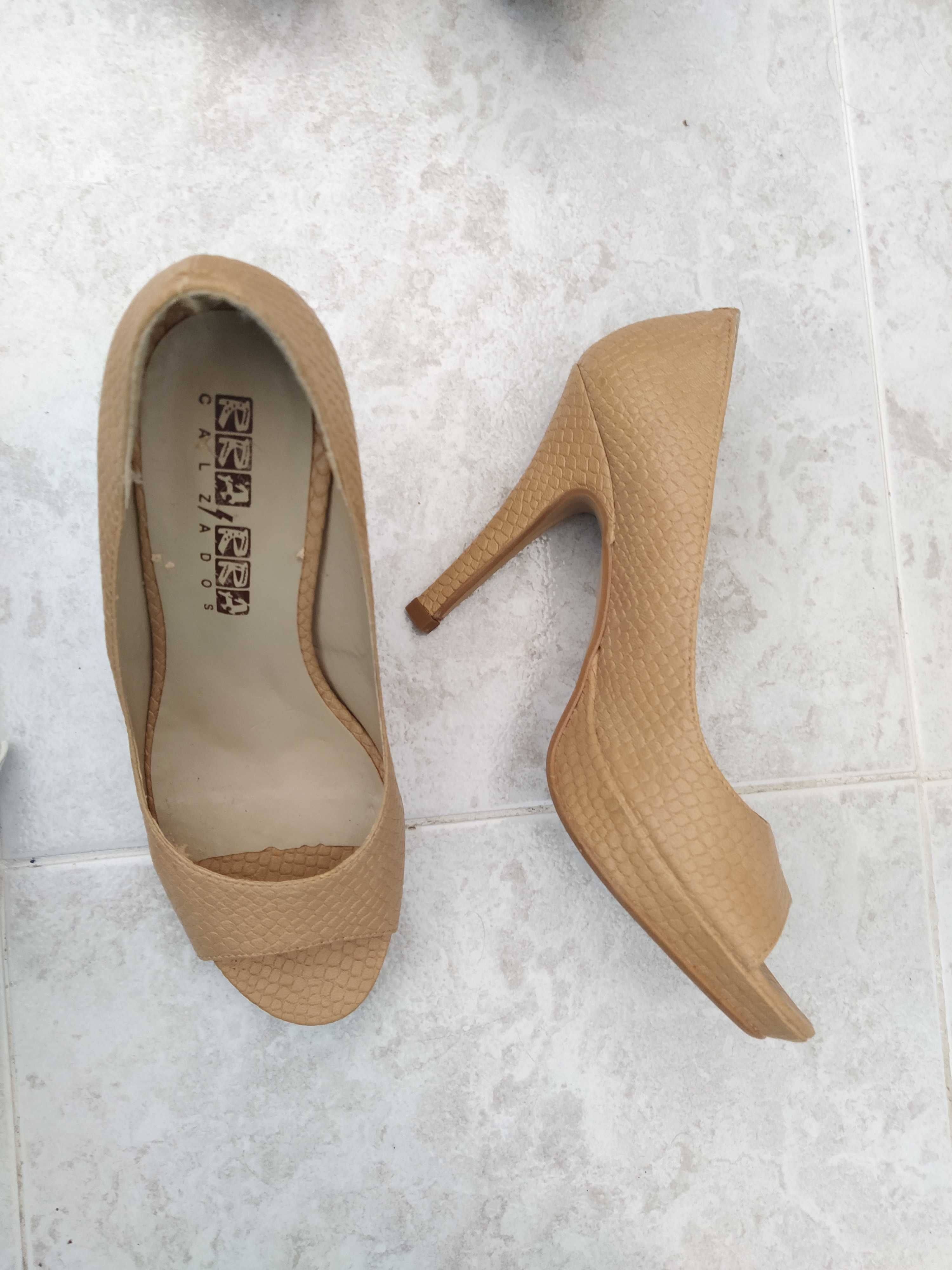 Sapatos, como novos - Promoção TUDO a 7,5€