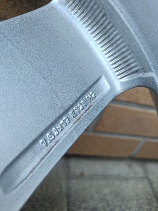 Felgi Aluminiowe 17 Cali 5x112 7.5Jx17H2 ET28 - Audi Q5 A6 A4 B7/B8