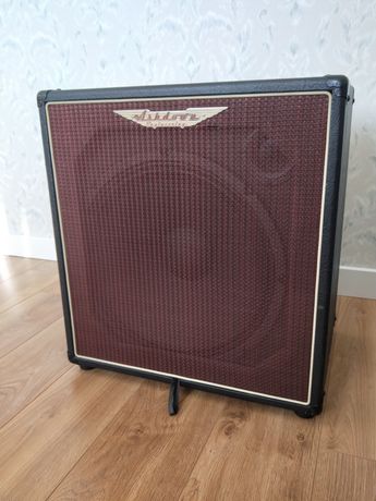 Ashdown AAA15T - kolumna basowa 250W 8Ohm