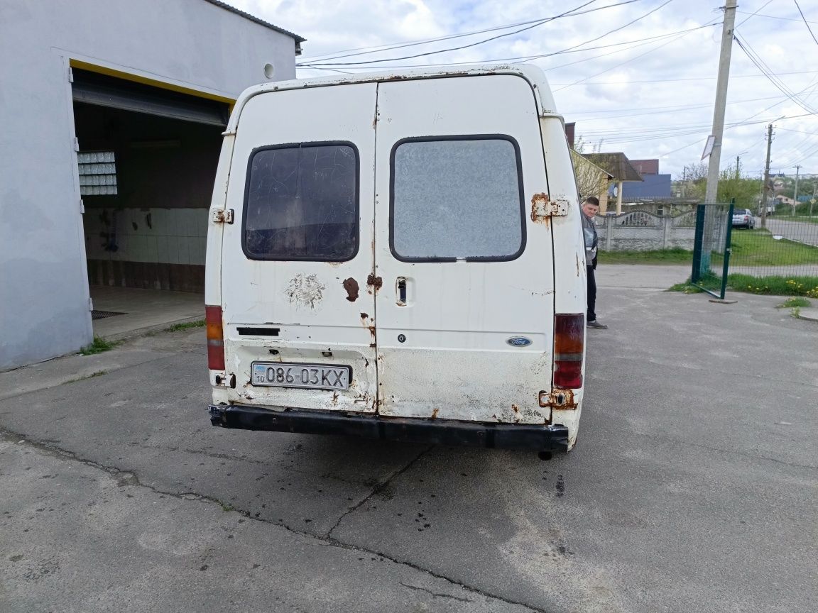 Продам Ford transit 2.5d