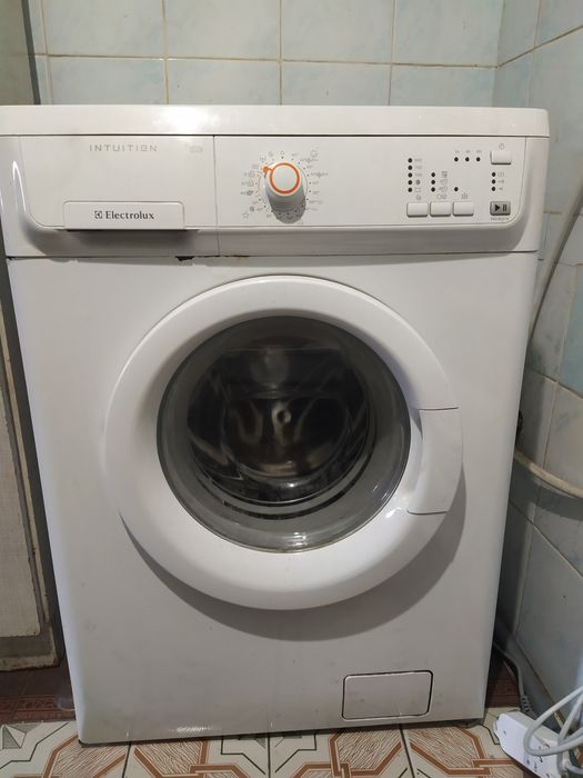 Пральна машина Electrolux