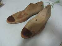 Par de Formas para Sapatos, de madeira, antigas