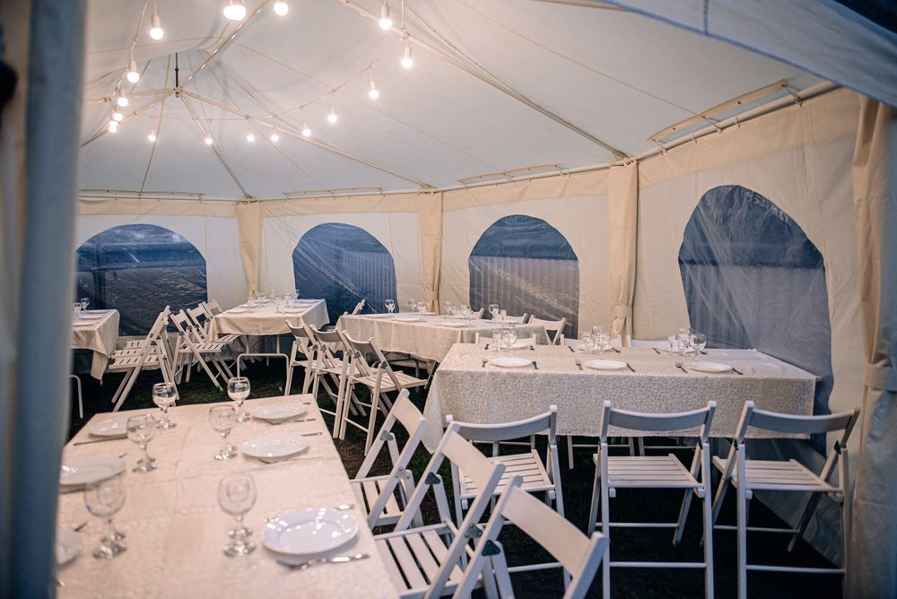 Прокат оренда шатр палатки, Столів, стільців на весілля чернівці