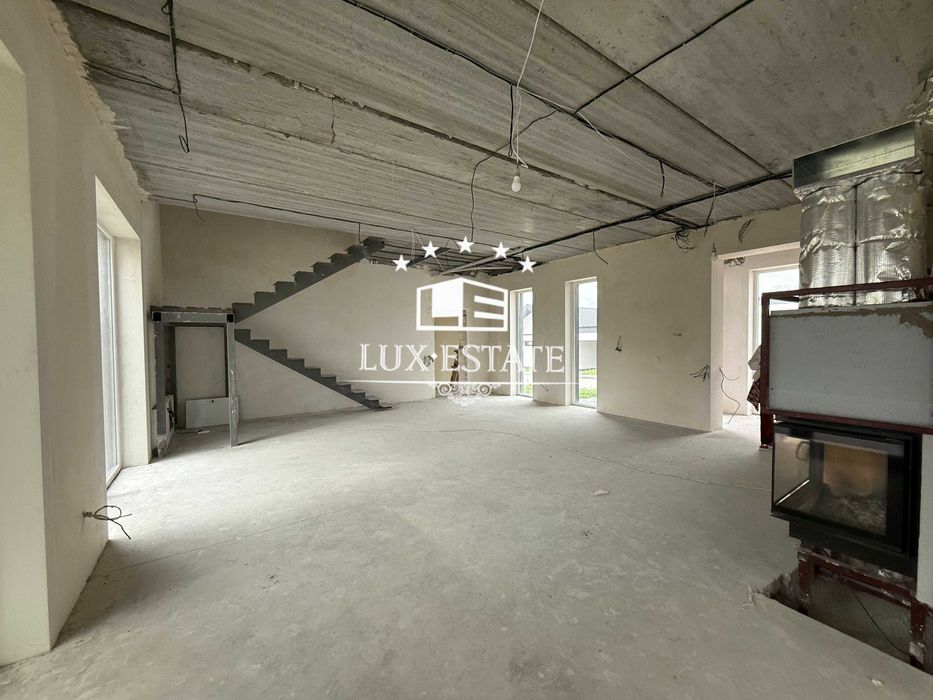 Продажа дома в закрытом КП "InWhite family park"