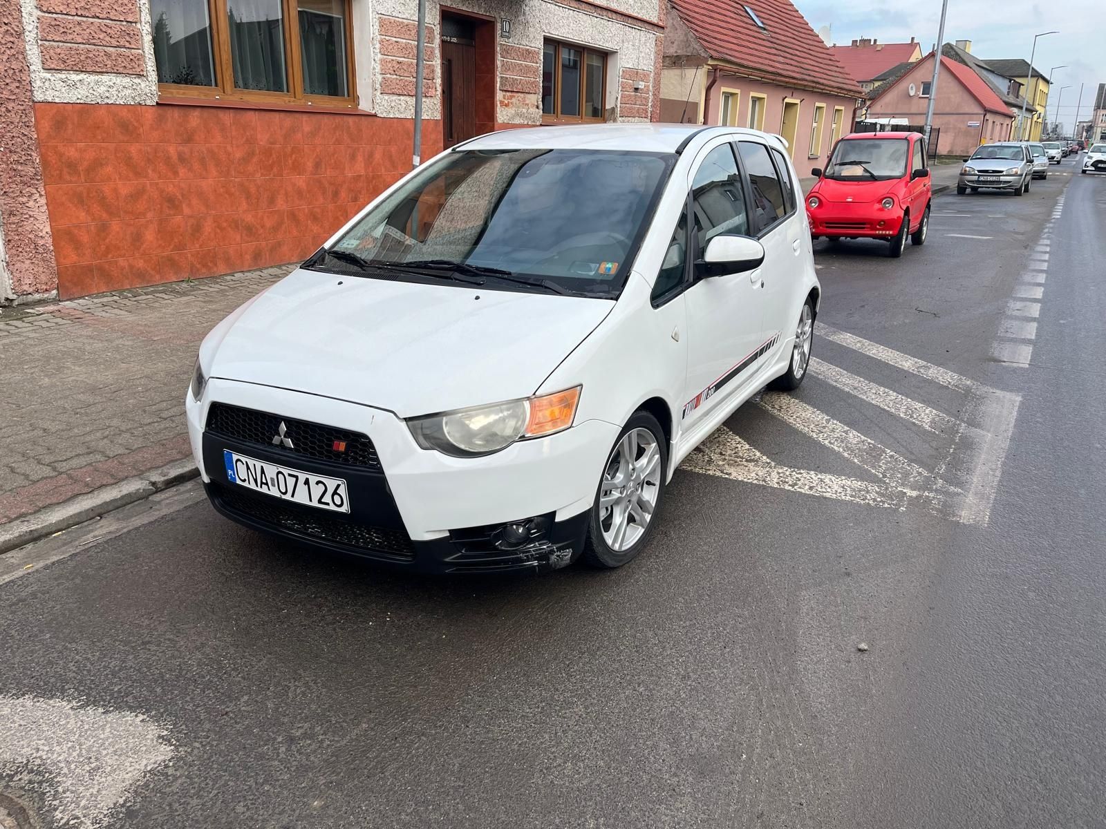 Mitsubishi Colt Ralliart 2010 1,5 T 200 KM