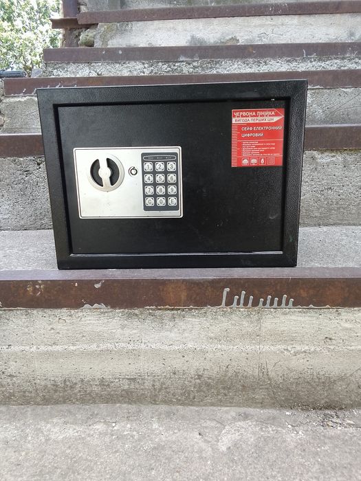 Продаються речі Ті що на фото