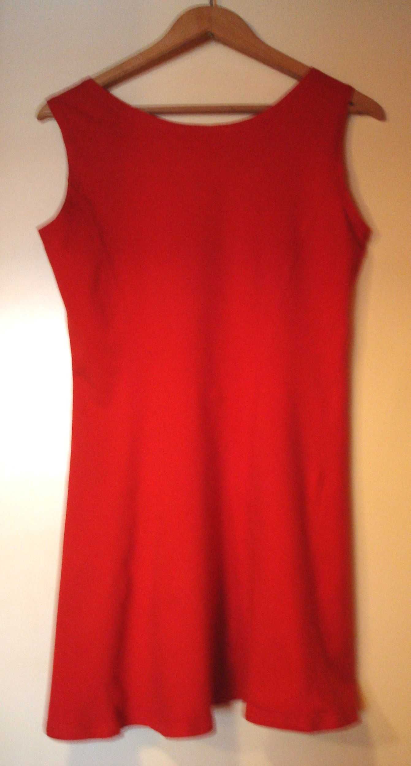 Czerwona, krótka, bawełniana bez rękawów sukienka. Rozm. S/ M.