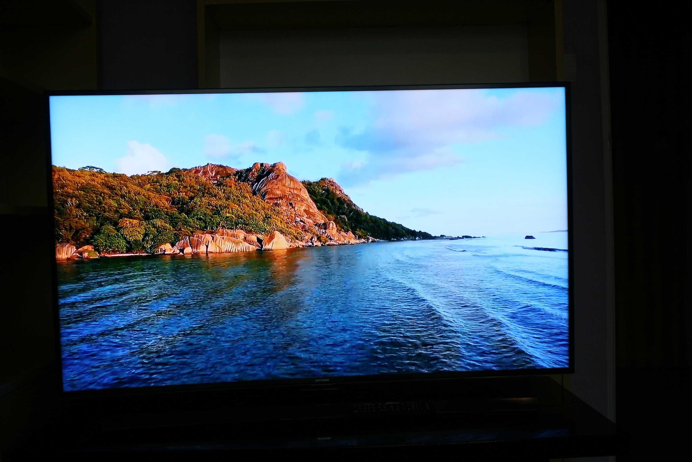 Telewizor Samsung 40 cali  UHD 4K  Smart TV Wifi DVB-T2