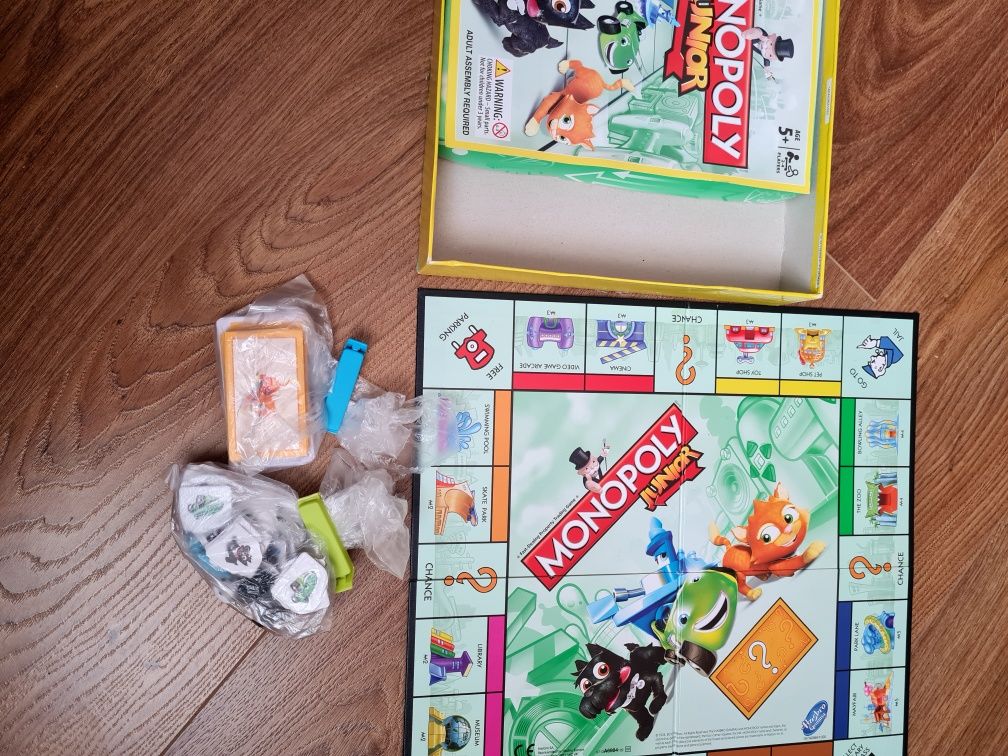 Настільна гра Hasbro Моя перша Монополія Monopoly Junior Board G