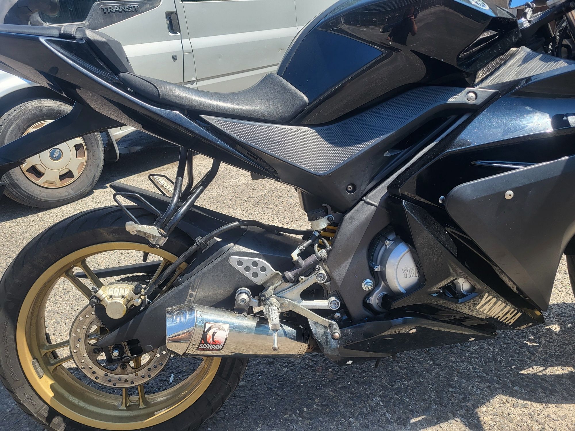 Yamaha YZF - R 125