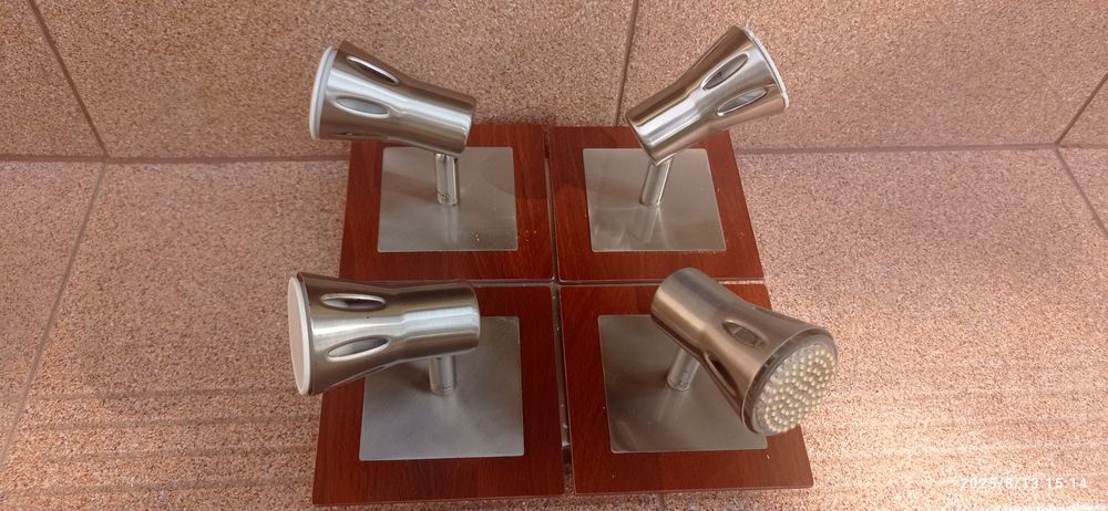 Żyrandol drewniano- metalowy