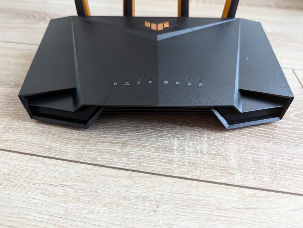 Маршрутизатор роутер ASUS TUF-AX3000  MU-MIMO MESH gaming wifi6