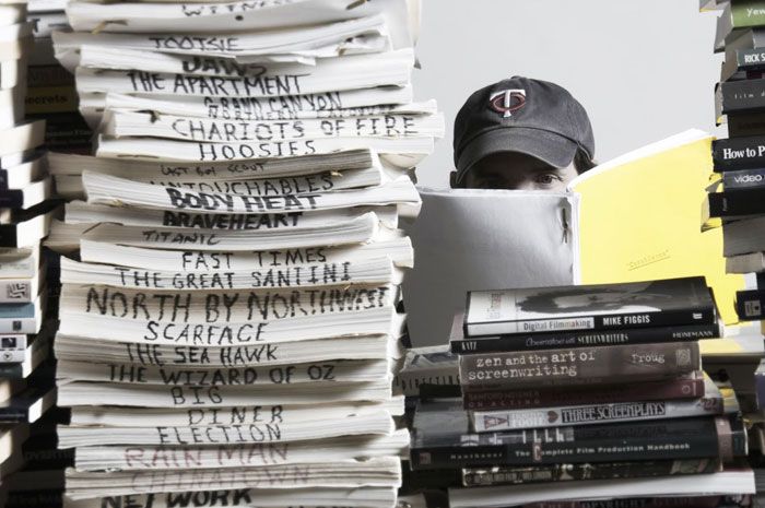 Сценарист, сонграйтер