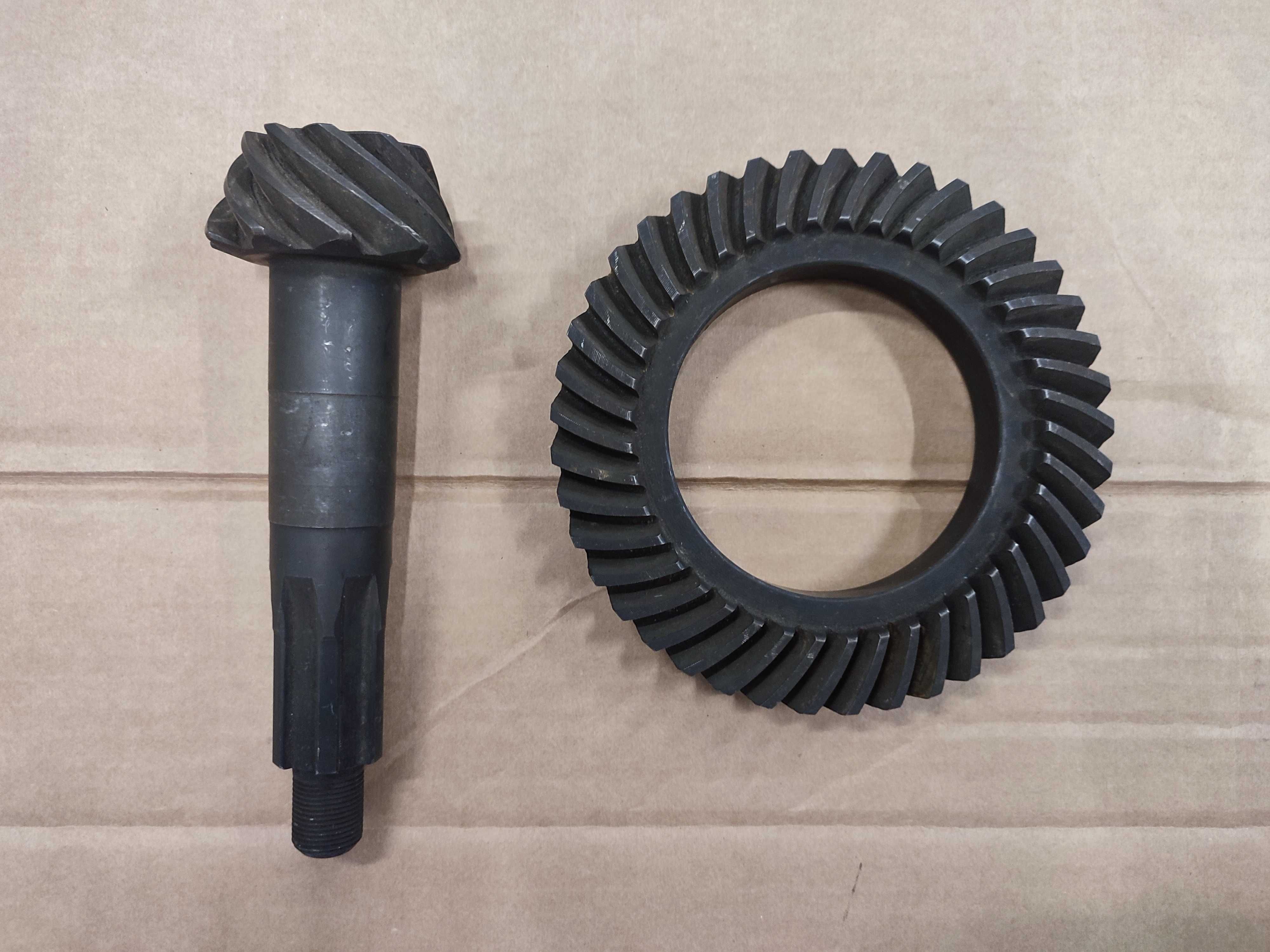 Mechanizm Różnicowy Wałek Atakujący Tryb Fso Polonez Fiat 126p 10/41