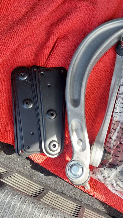 Peças para carro, direcção da Ridex.