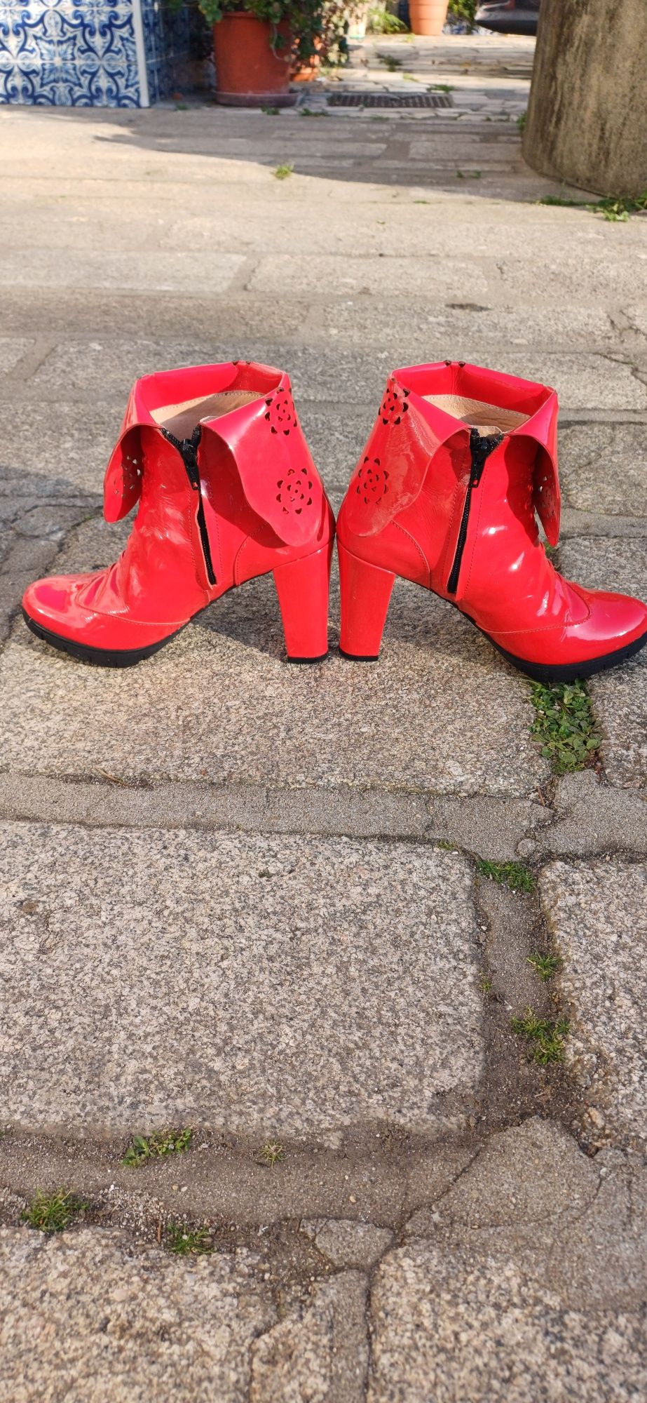 Botins tamanho 36
