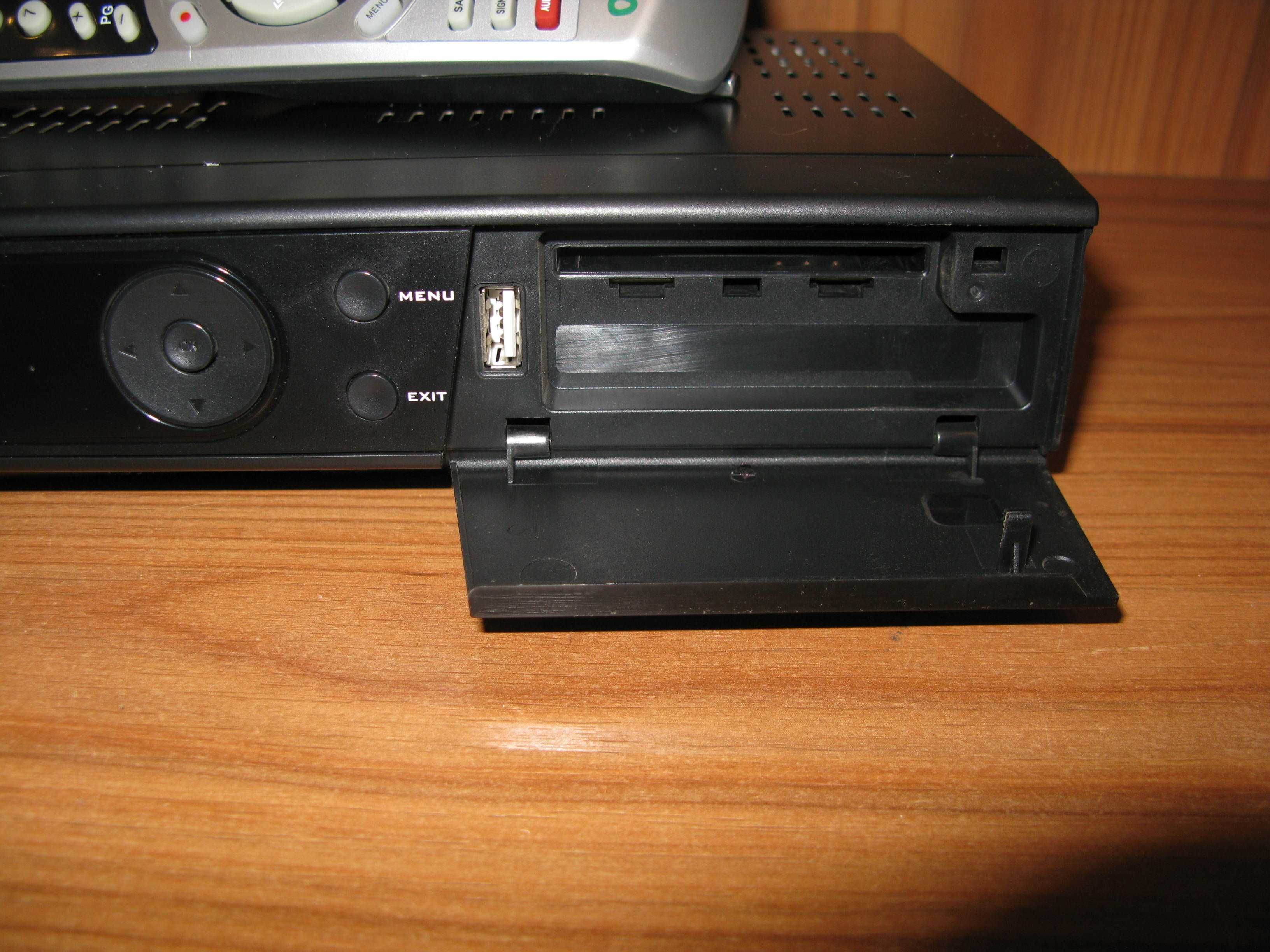 Cпутниковый ресивер Openbox S1 PVR