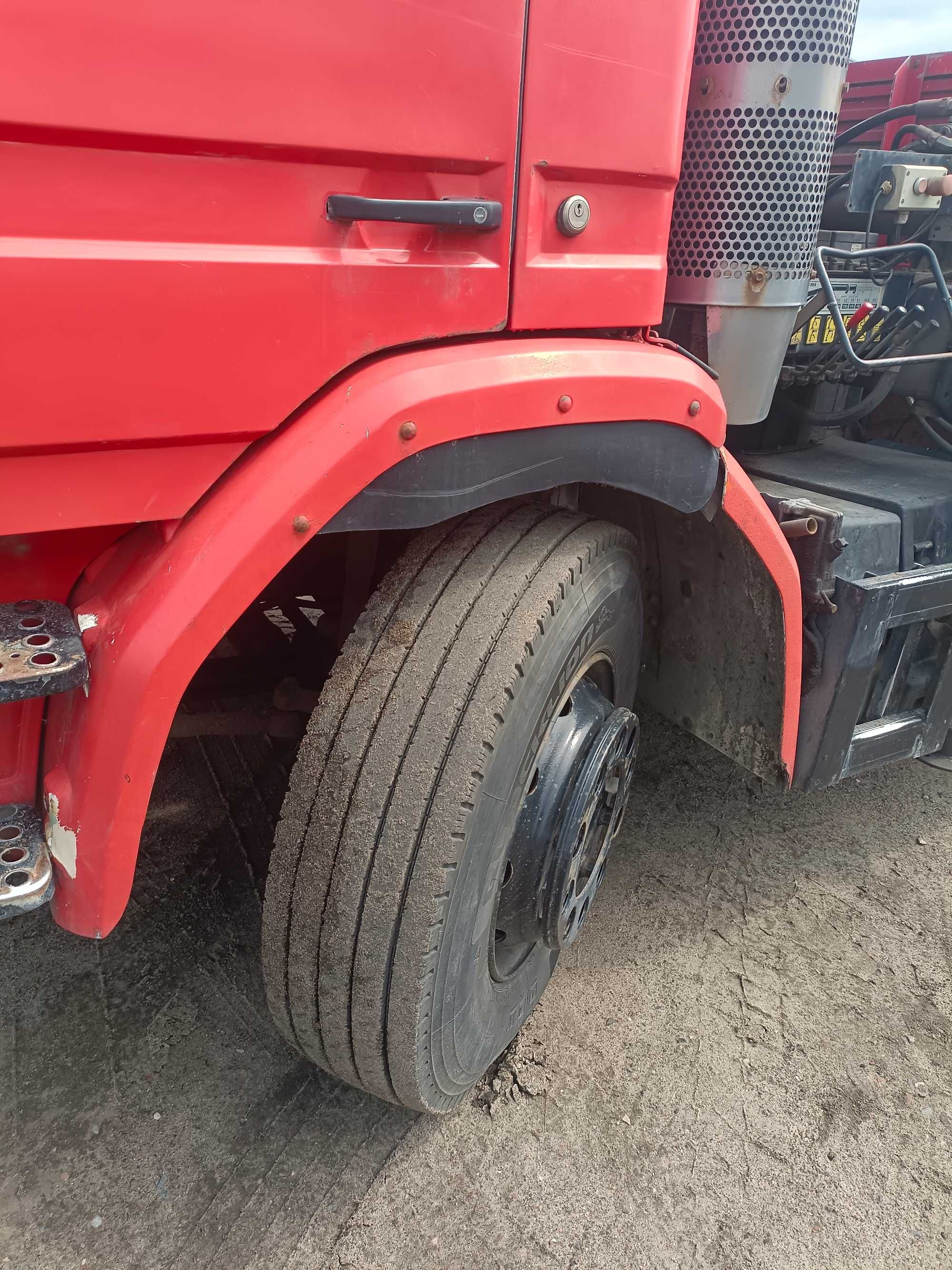 Scania 93M z HDS