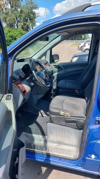 Mercedes-Benz Vito грузовий 2004 рік торг