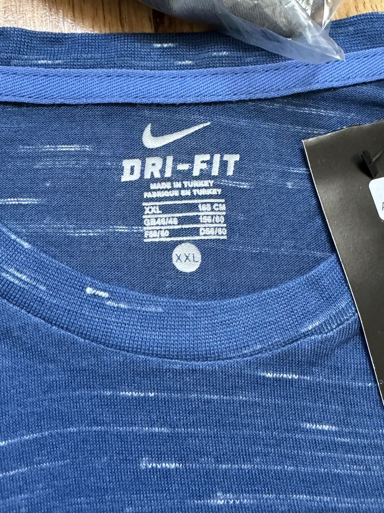 Футболка Nike  L;XL;2XL