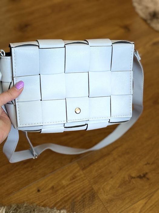 Сумка з довгим ременем