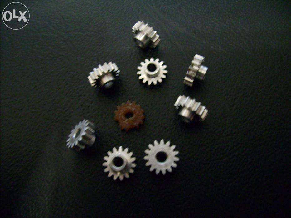 Шестерня в Одометр Audi 80/90 / Volvo 850 (лічильник кілометража)