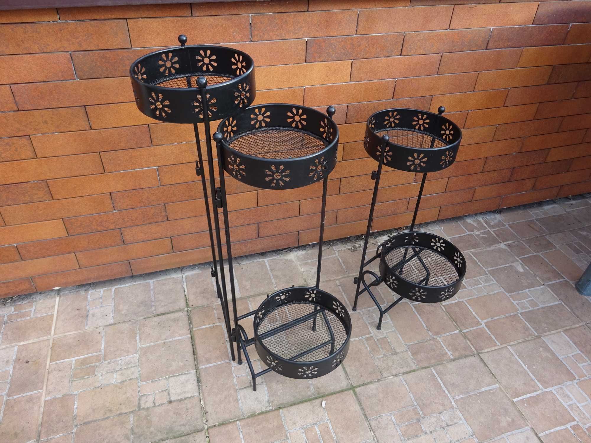 Metalowy kwietnik na 5 roślin