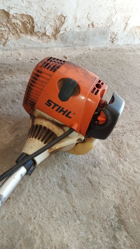 Sprzedam Kosa Podkaszarka STIHL Fs 90 pełen zestaw